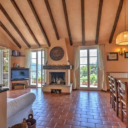 Costa Dei Gelsomini - Sea View, Private Pool Villa Rapallo