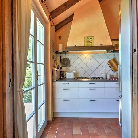 Costa Dei Gelsomini - 5 Posti Letto, Piscina E Giardino Privato Vista Mare Rapallo