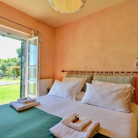 Villa Costa Dei Gelsomini - 5 Posti Letto, Piscina E Giardino Privato Vista Mare Rapallo